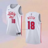 Camiseta Philadelphia 76ers Shake Milton NO 18 Ciudad 2022-23 Blanco