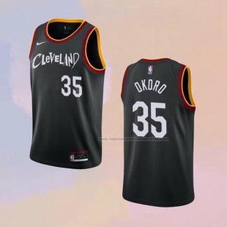 Camiseta Cleveland Cavaliers Isaac Okoro NO 35 Ciudad 2020-21 Negro