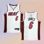 Camiseta Miami Heat LeBron James NO 6 Association 2021-22 Blanco